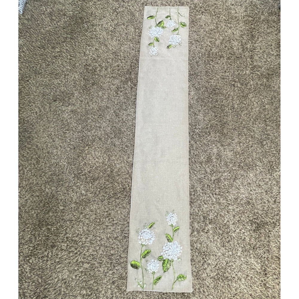 Elegant Floral Ribbon Embroidered Burlap Table Runner Hydrangea Flower Décor